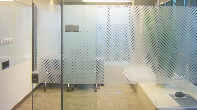 雙瀟玻璃貼膜經驗豐富，值得信賴！